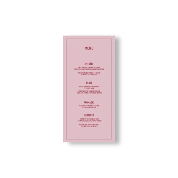 Menu de mariage vertical rose poudré avec texte rouge bordeaux. Design clair et romantique.