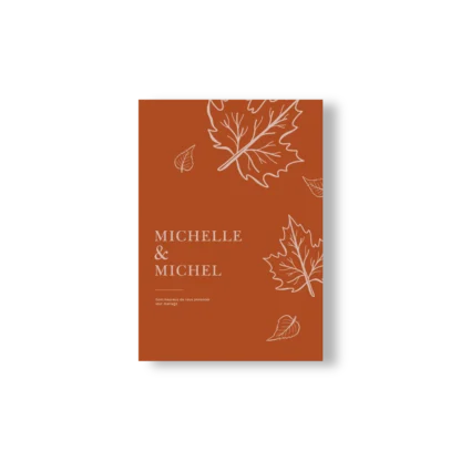 Faire-part Ambre Doux aux prénoms stylisés et feuilles illustrées. Une mise en page aérée pour une première impression raffinée.