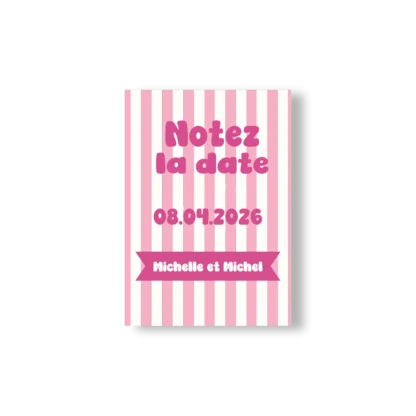Carte “Notez la date” à rayures roses avec date centrale et ruban fuchsia en bas.