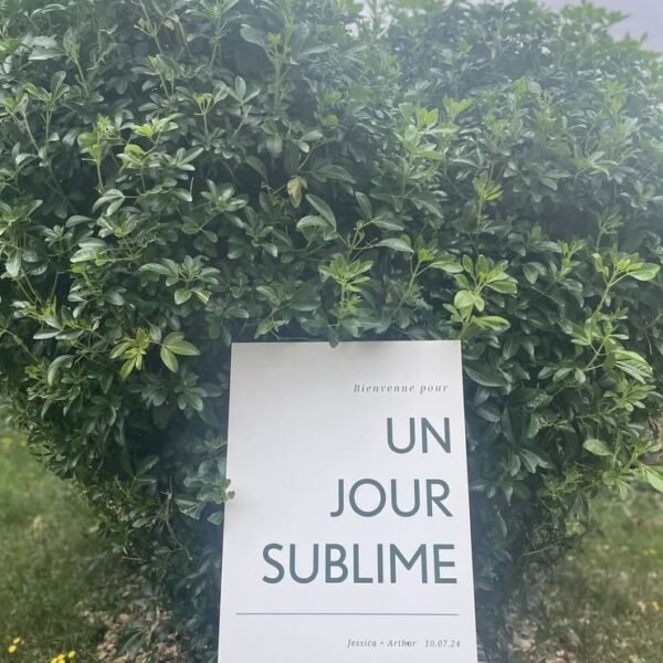 Panneau de Bienvenue mariage en dibon impression en vert sur très joli fond blanc