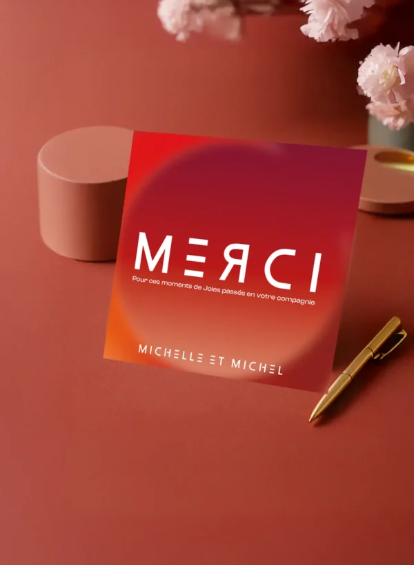 Carte de remerciement carrée rouge saturne, planète au centre, typographie “MERCI” blanche stylisée. Look spatial intense.