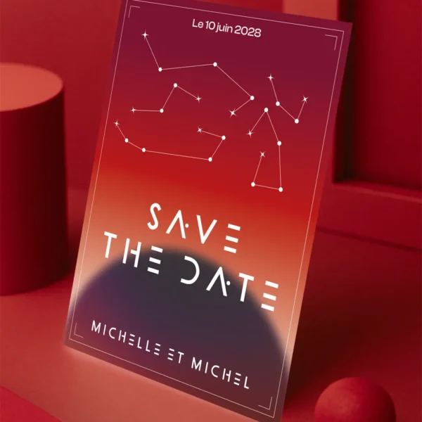Carte Save the Date rouge saturne avec prénoms et date en blanc sur fond galactique. Design futuriste et puissant.